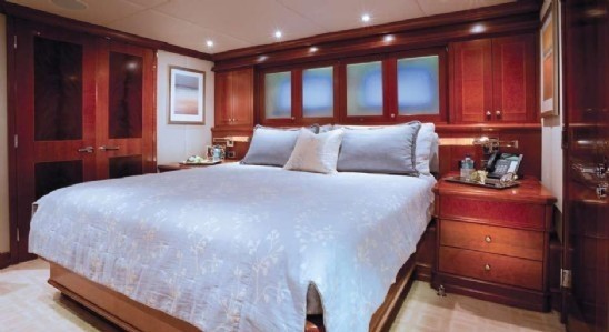 The 42m Yacht WAKU