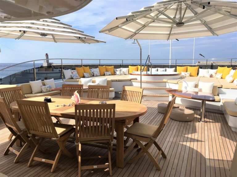 Sundeck