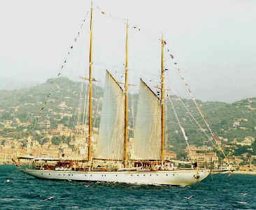 The 43m Yacht CROCE DEL SUD