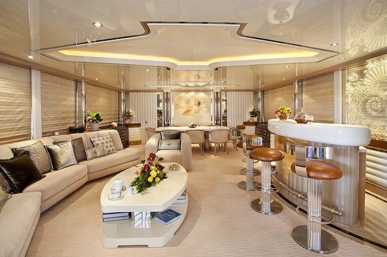Premier Saloon With Drinks Bar On Board Yacht ECLIPSE