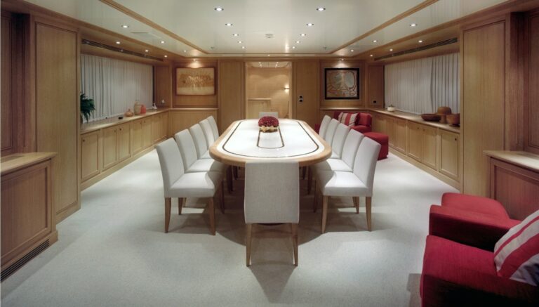 The 43m Yacht FERDY