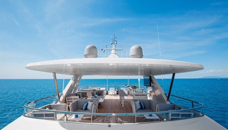 sundeck