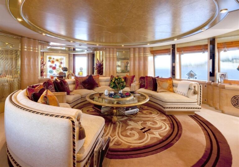 The 43m Yacht HARBOUR MOON