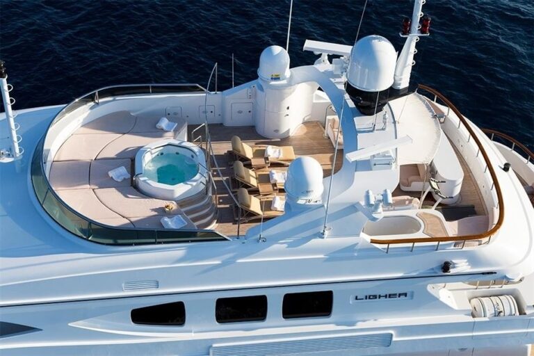 The 43m Yacht LIGHEA