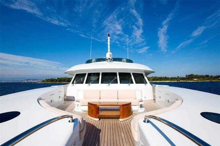 The 43m Yacht LIGHEA