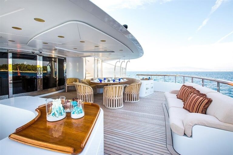 The 43m Yacht LIGHEA