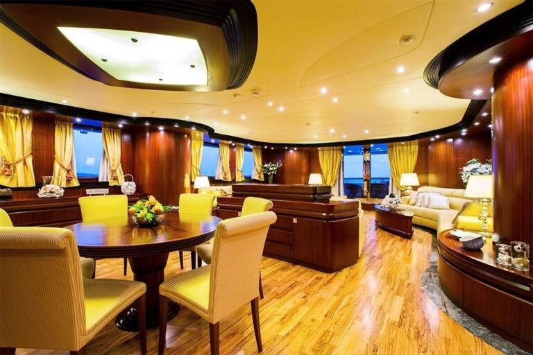 The 43m Yacht LIGHEA