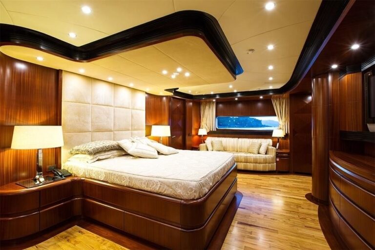 The 43m Yacht LIGHEA