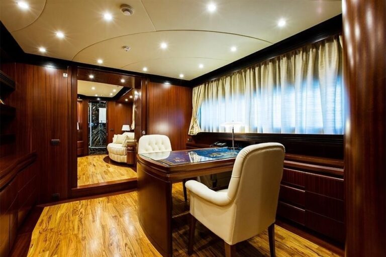 The 43m Yacht LIGHEA