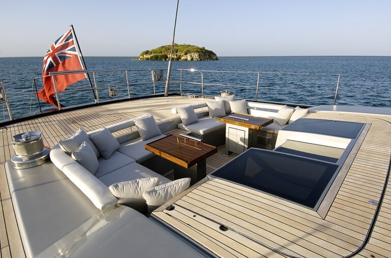 The 43m Yacht MYSTERE