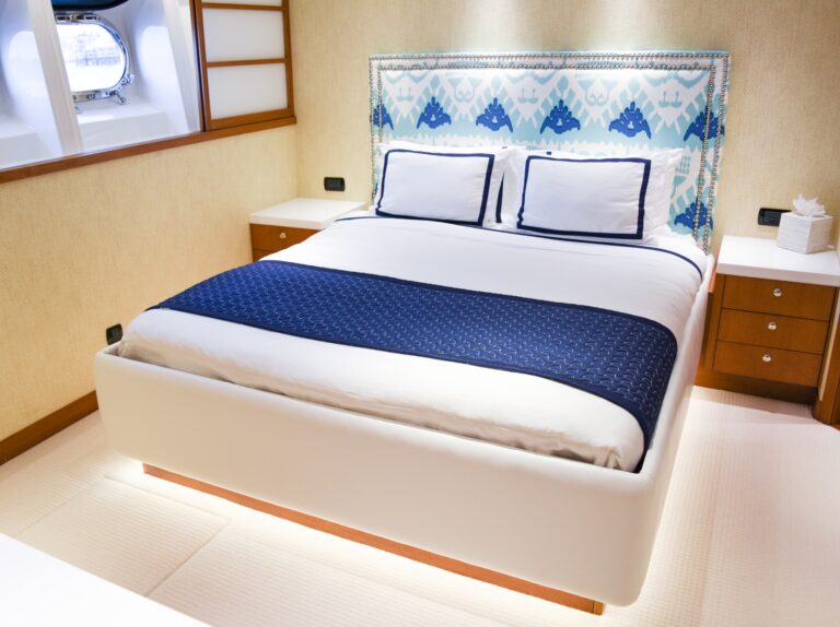 The 43m Yacht OCTOPUSSY