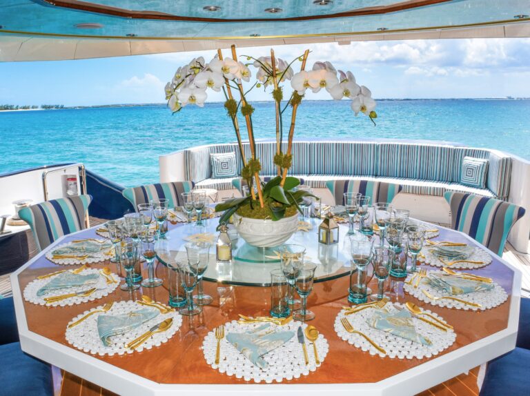 The 43m Yacht OCTOPUSSY