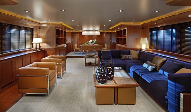 The 43m Yacht RUBECCAN