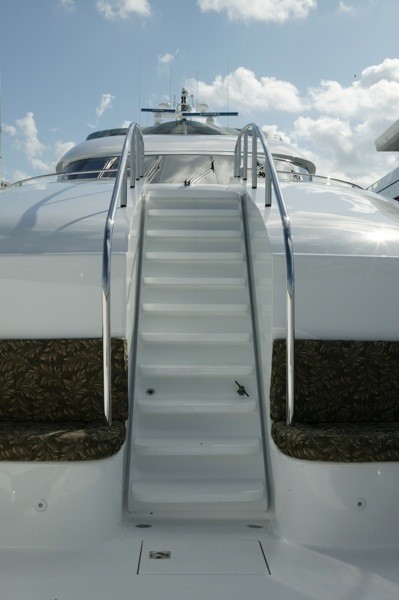 Beach Beachclub On Board Yacht WORLD IS NOT ENOUGH