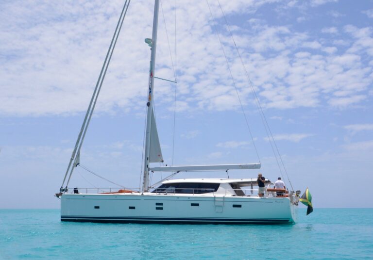 Moody sailing yacht MOJEKA - Profile