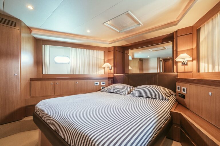 VIP cabin