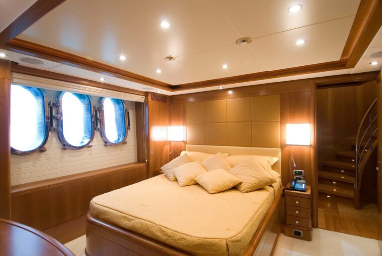 Neutralised Cabin On Yacht BLUE VISION