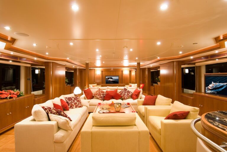 Profile: Yacht BLUE VISION's Premier Saloon Pictured