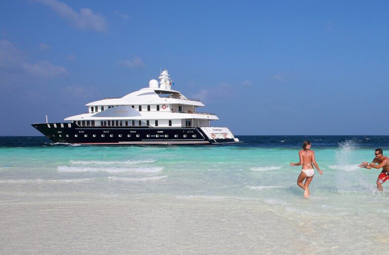 Fairline Maldives