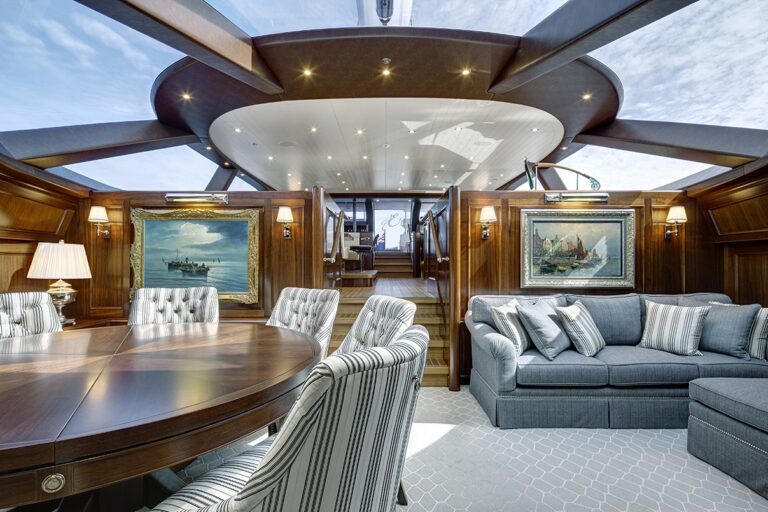 The 44m Yacht ENCORE