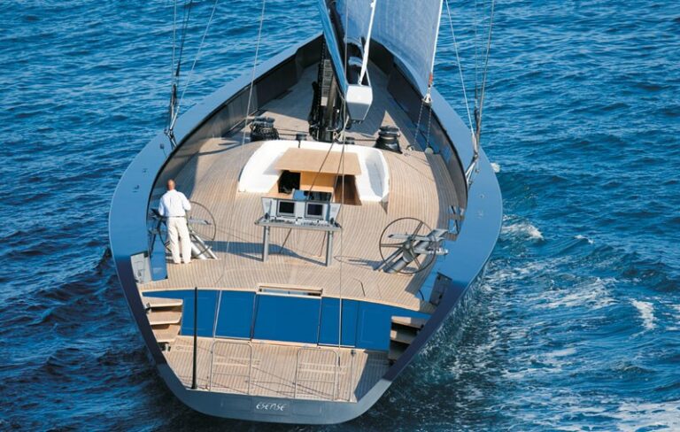 The 44m Yacht ESENSE