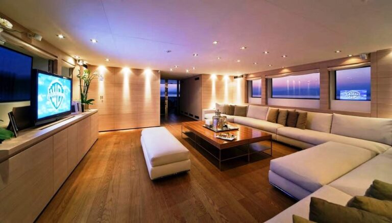 Premier Saloon On Board Yacht FAN TOO