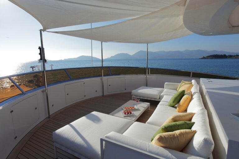 The 44m Yacht LATIKO