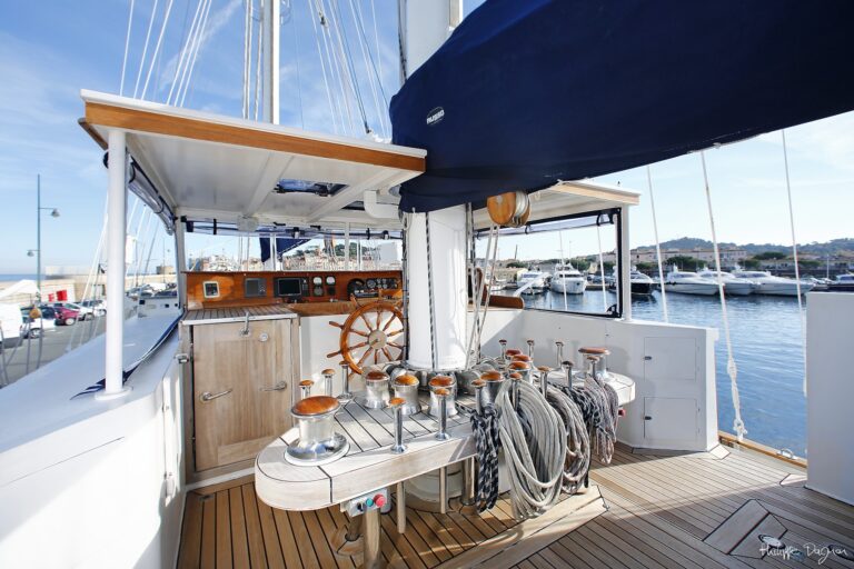 The 44m Yacht MEPHISTO