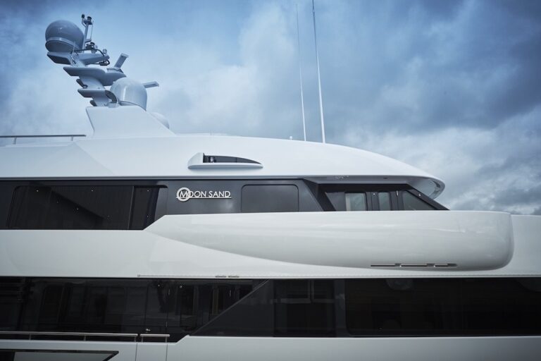 The 44m Yacht MOON SAND