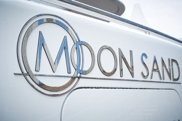 The 44m Yacht MOON SAND