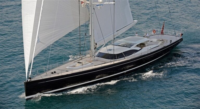The 44m Yacht NINGALOO