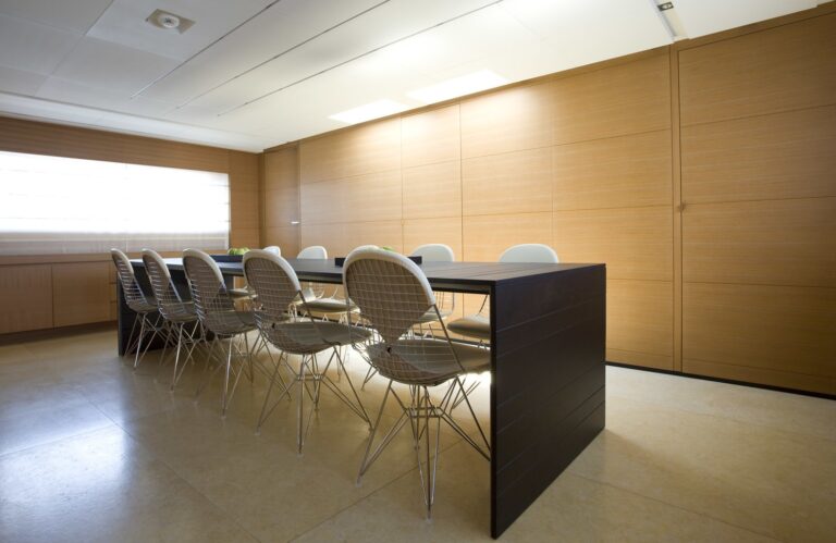 Eating/dining Furniture Aboard Yacht SEAKID