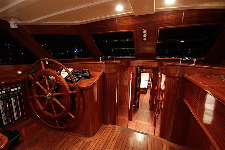 Charter yacht KAYA GUNERI PLUS