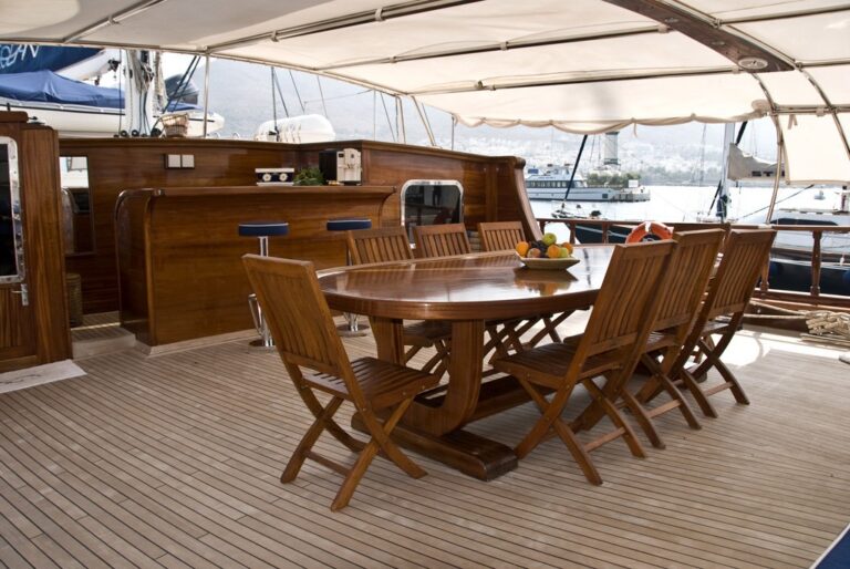 The 45m Yacht AEGEAN