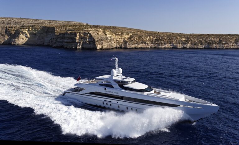 The 45m Yacht AMORE MIO
