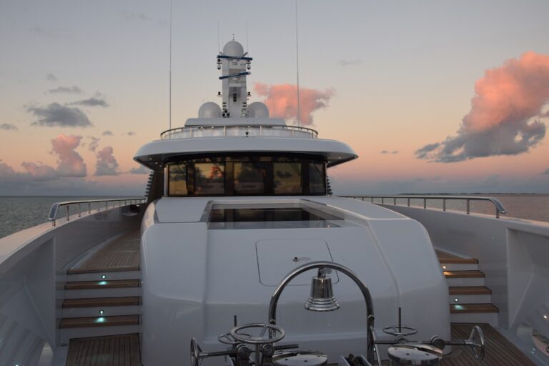 45m yacht by Feadship