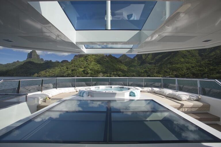 Detail: Yacht BIG FISH's Jacuzzi Pool Photograph