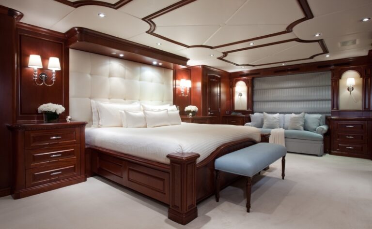 Main Master Cabin Aboard Yacht CARPE DIEM II