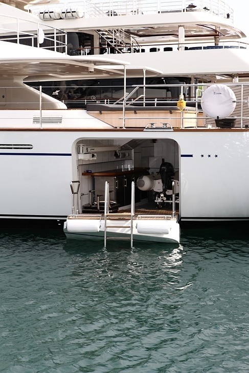 The 45m Yacht FIVEA