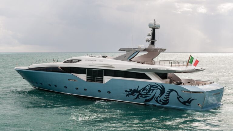 The 45m Yacht FLYING DRAGON