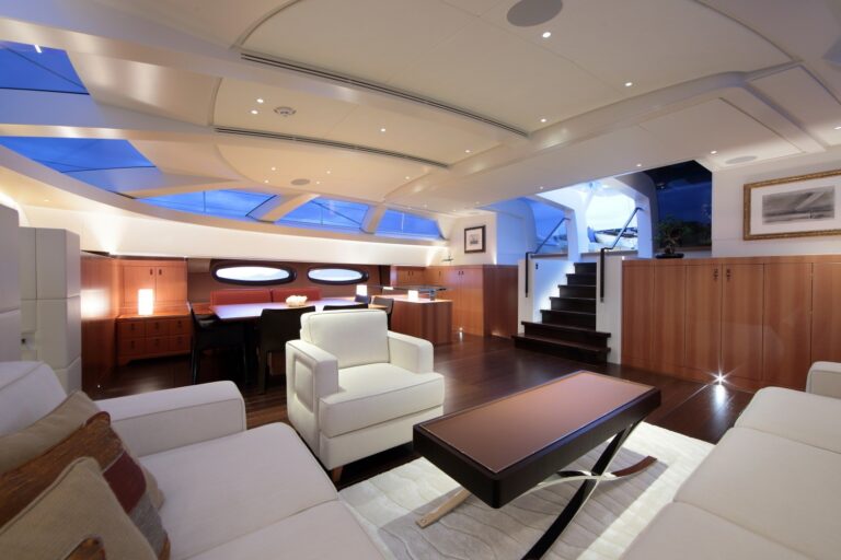 saloon
