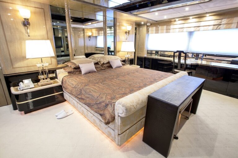 The 45m Yacht MISTRESS