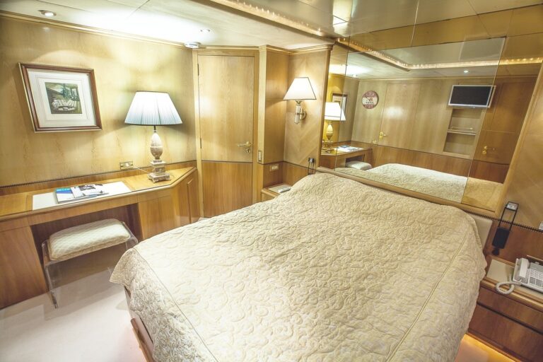 The 45m Yacht MISTRESS