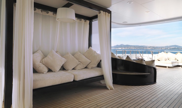 Covered Sitting Zone On Yacht MY LITTLE VIOLET
