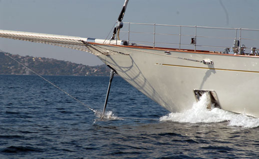 45m superyacht Gweilo available for charter