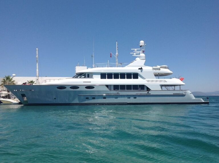 Trinity Yachts