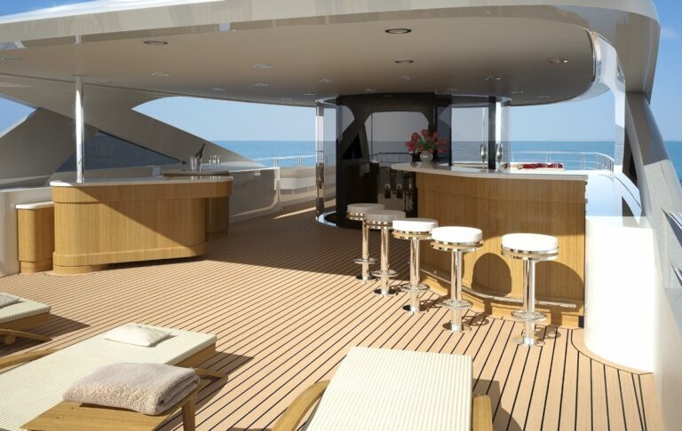 Sun deck
