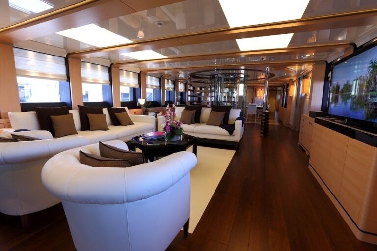 Saloon