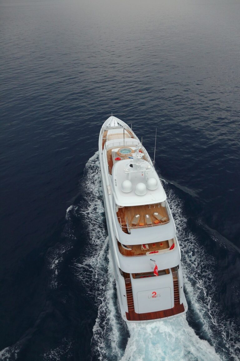 The 46m Yacht 2 LADIES