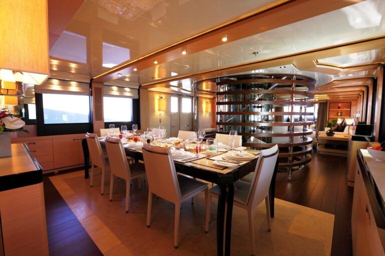 The 46m Yacht 2 LADIES
